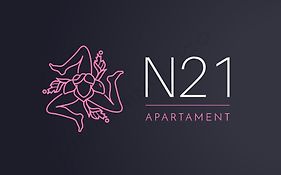 N21